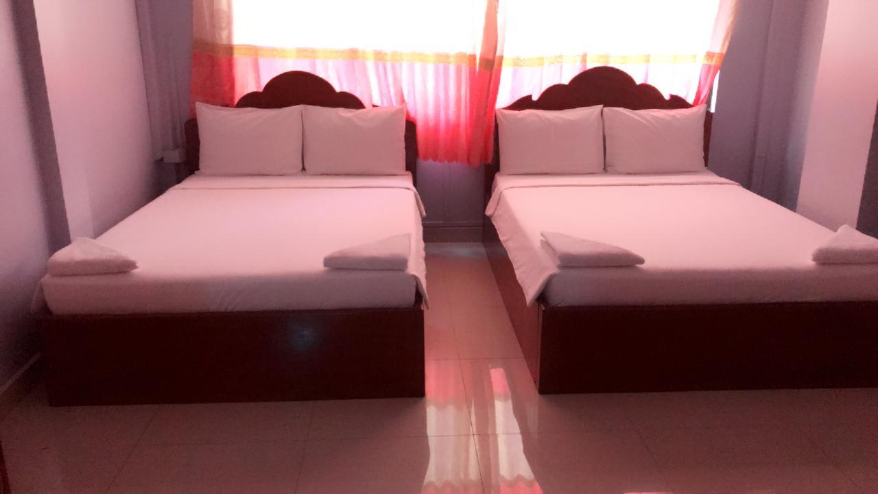 Khmer Village Guesthouse พนมเปญ ภายนอก รูปภาพ