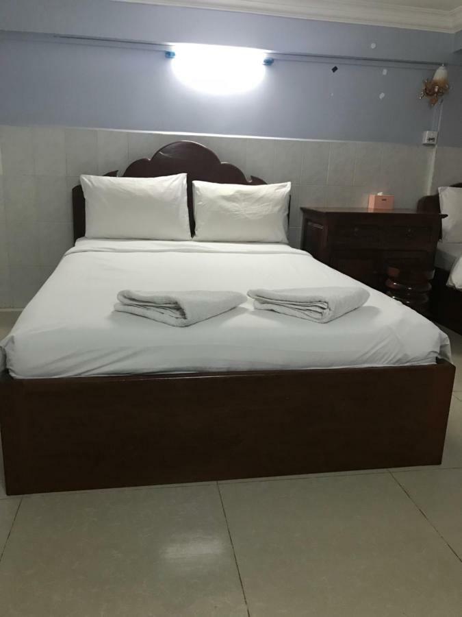 Khmer Village Guesthouse พนมเปญ ภายนอก รูปภาพ