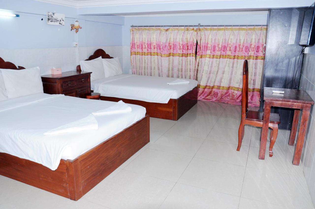 Khmer Village Guesthouse พนมเปญ ภายนอก รูปภาพ